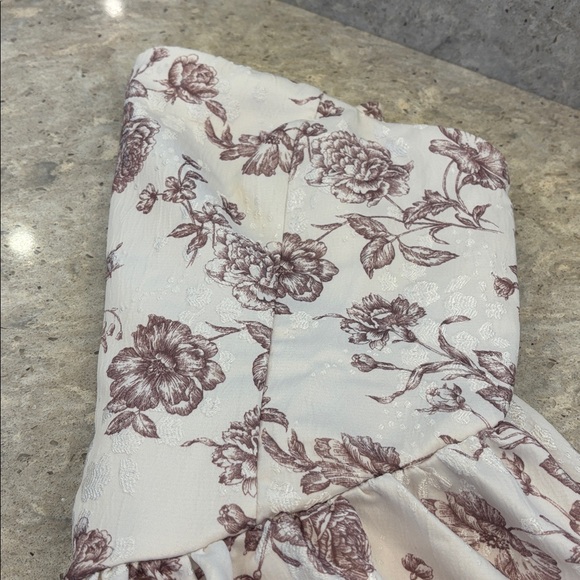 Altrd State Dress - Picture 10 of 11